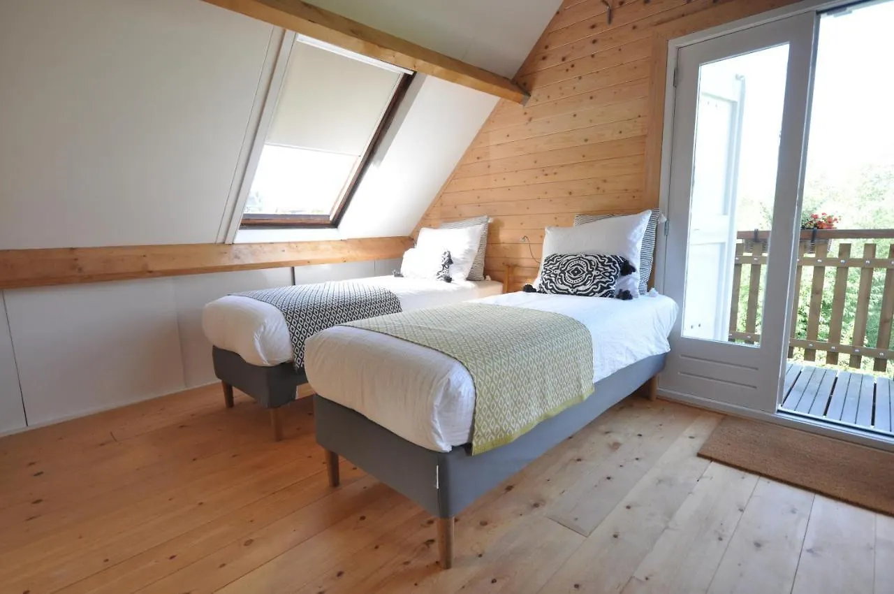 B&B Nieuwe Brug Vijfhuizen Bed and Breakfast